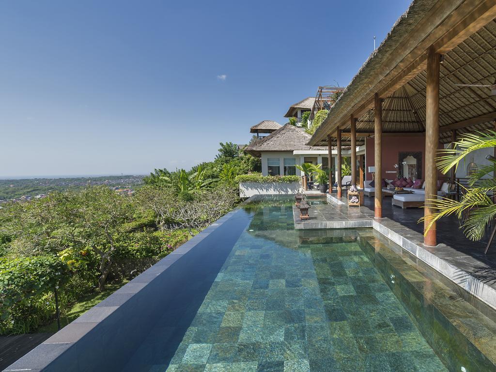 The Longhouse, Jimbaran - Bali Hotel Kültér fotó