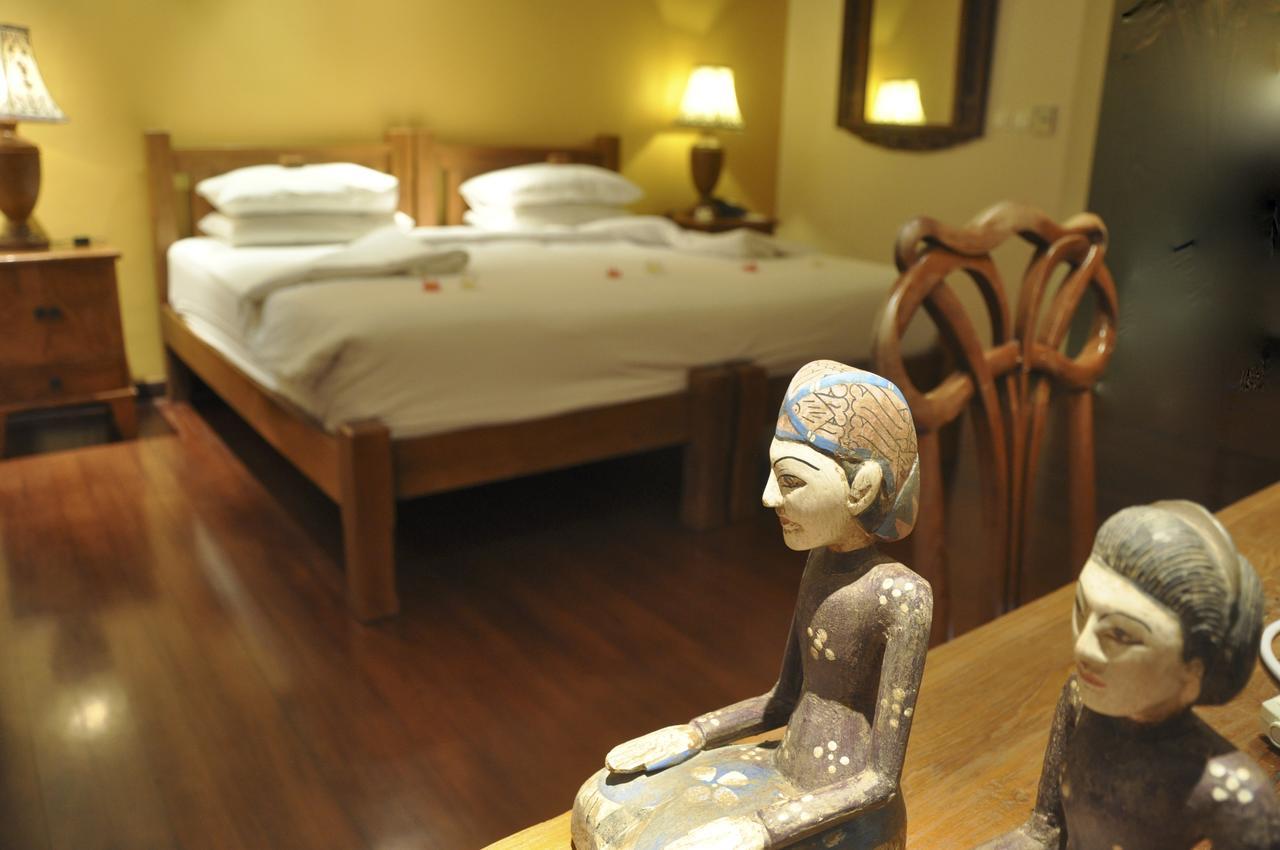 The Longhouse, Jimbaran - Bali Hotel Kültér fotó