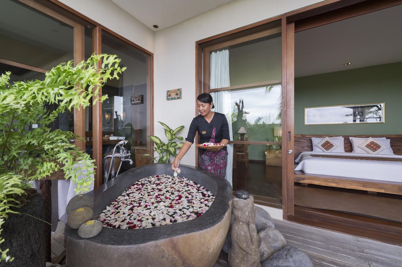 The Longhouse, Jimbaran - Bali Hotel Kültér fotó