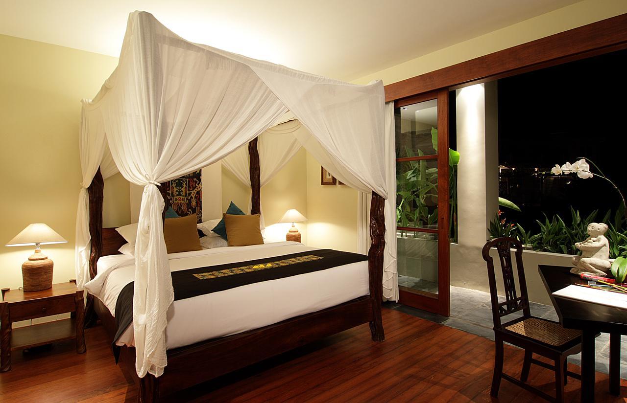 The Longhouse, Jimbaran - Bali Hotel Kültér fotó