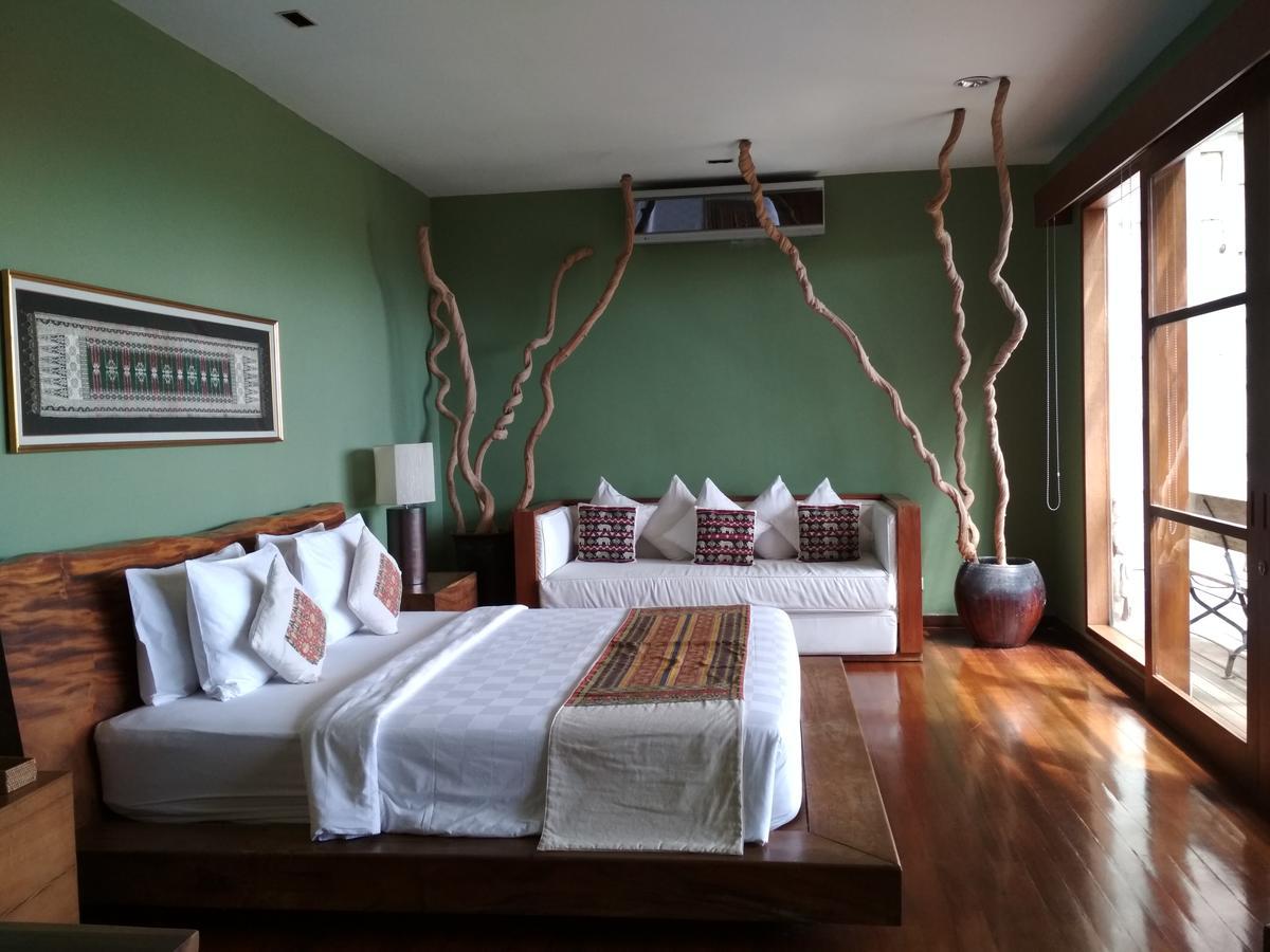 The Longhouse, Jimbaran - Bali Hotel Kültér fotó