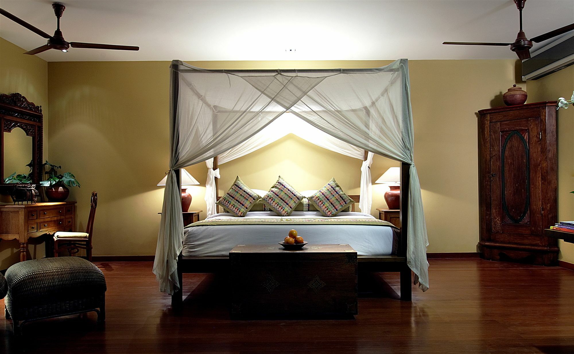 The Longhouse, Jimbaran - Bali Hotel Kültér fotó