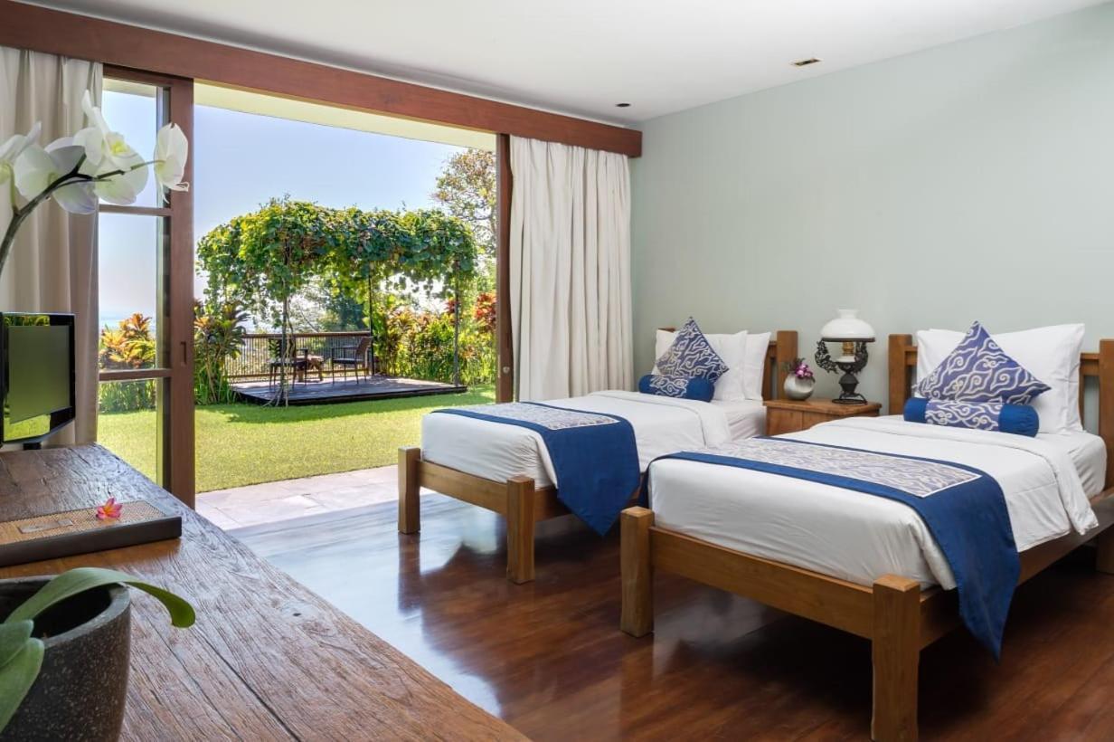 The Longhouse, Jimbaran - Bali Hotel Kültér fotó