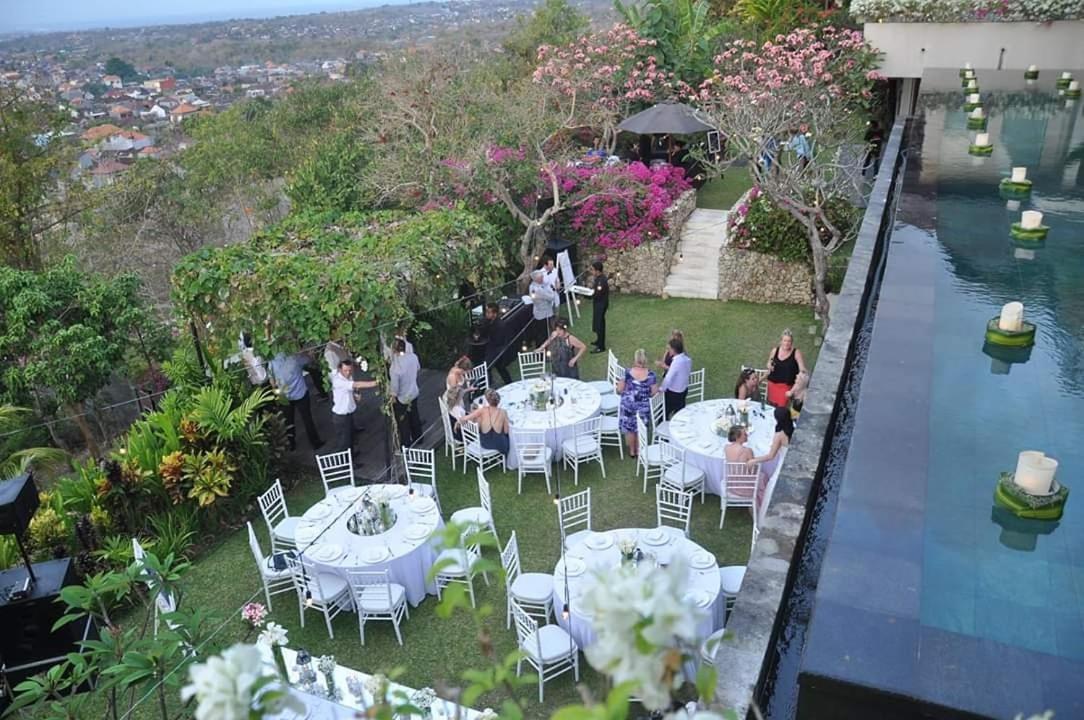 The Longhouse, Jimbaran - Bali Hotel Kültér fotó